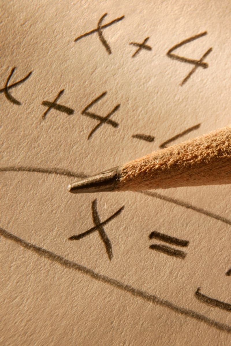 Weitere Lehrkraft für Mathe-Nachhilfe am Lerninstitut SMS Bonn – Vorstellung folgt in Kürze