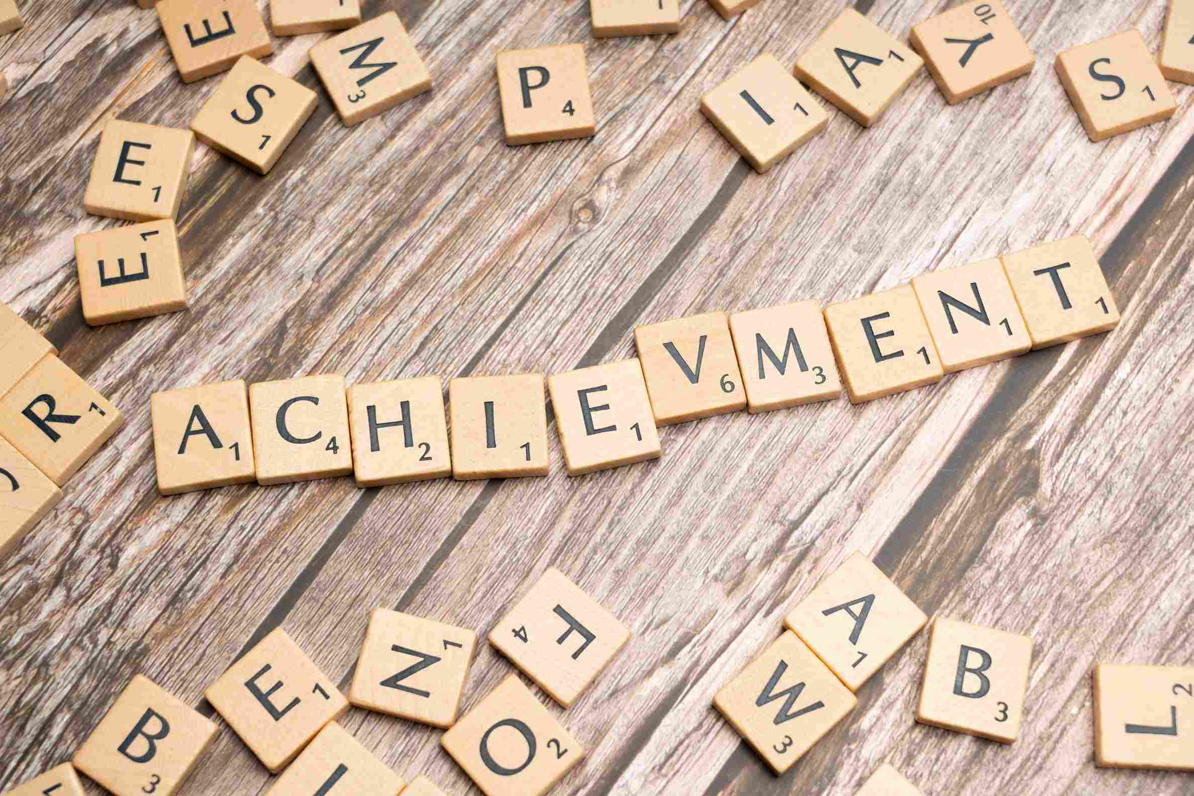 Hochbegabt und trotzdem schlechte Noten – Underachievement als Passungsproblem, nicht als Faulheit